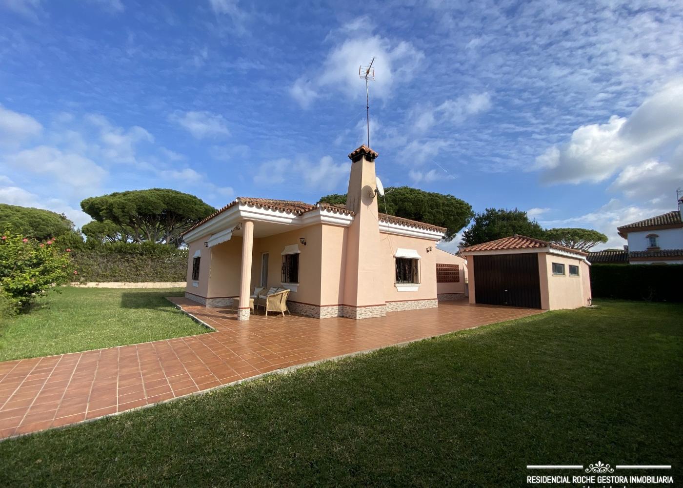 R302 &mdash; Villa Arbol