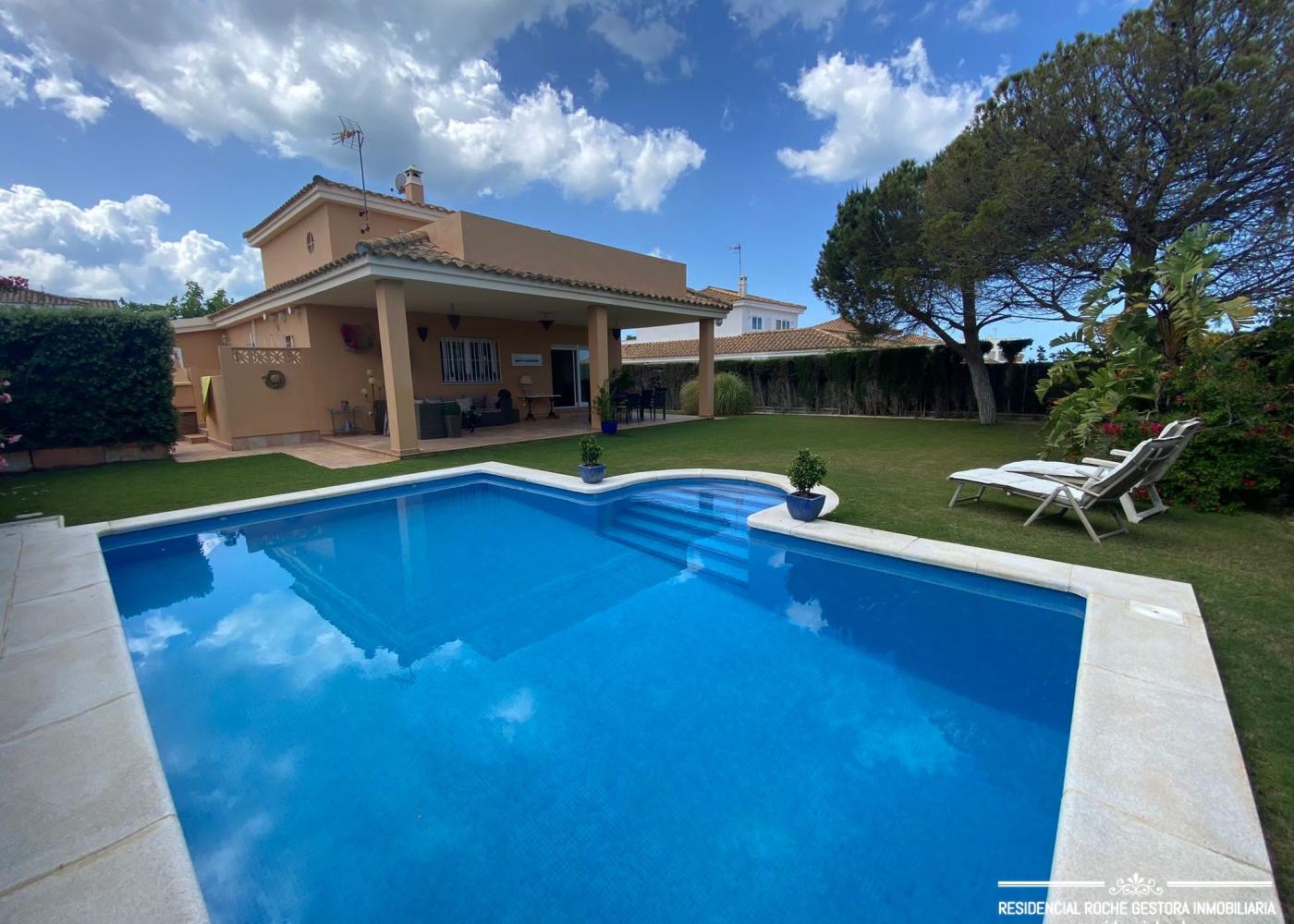 R30 &mdash; VILLA MERCEDES