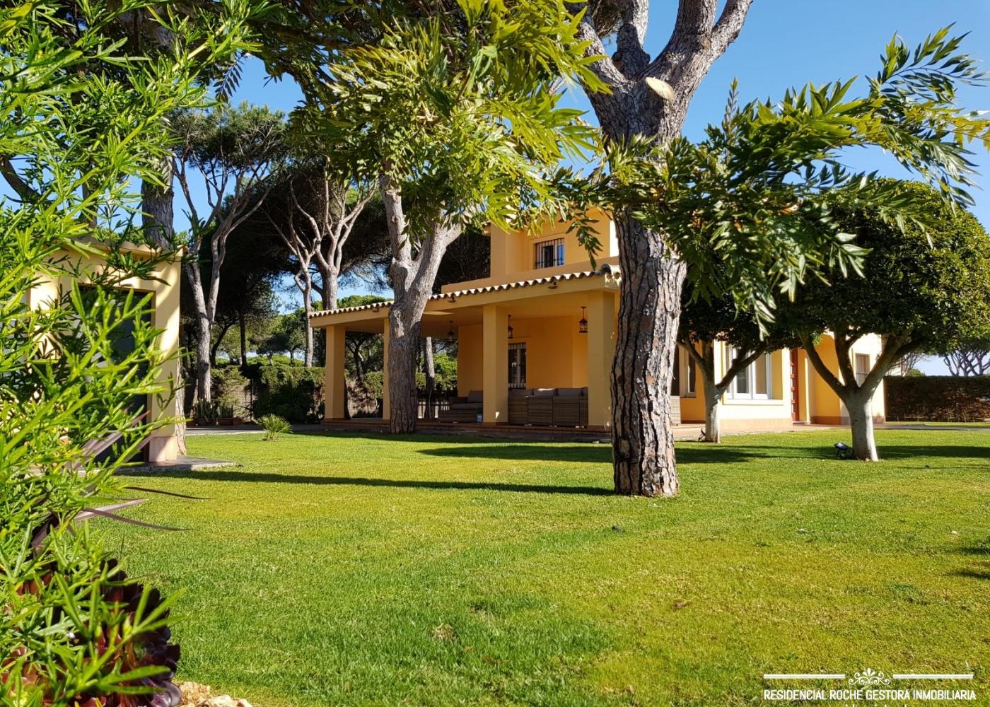 R234 &mdash; VILLA DOSCALLES